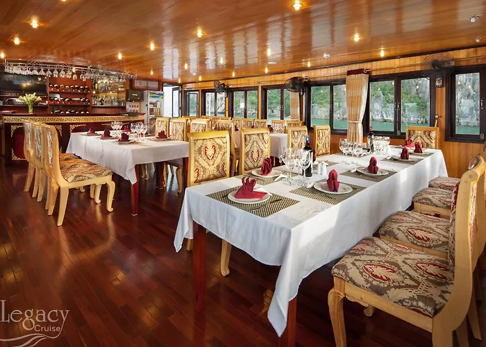 Halong Legacy Cruise Khách sạn 3*