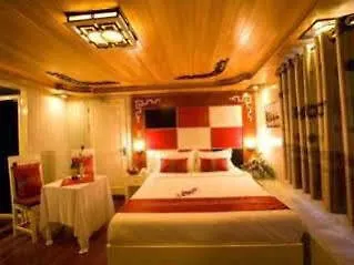 Halong Legacy Cruise Khách sạn 3*
