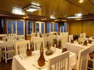 Halong Legacy Cruise Hạ Long