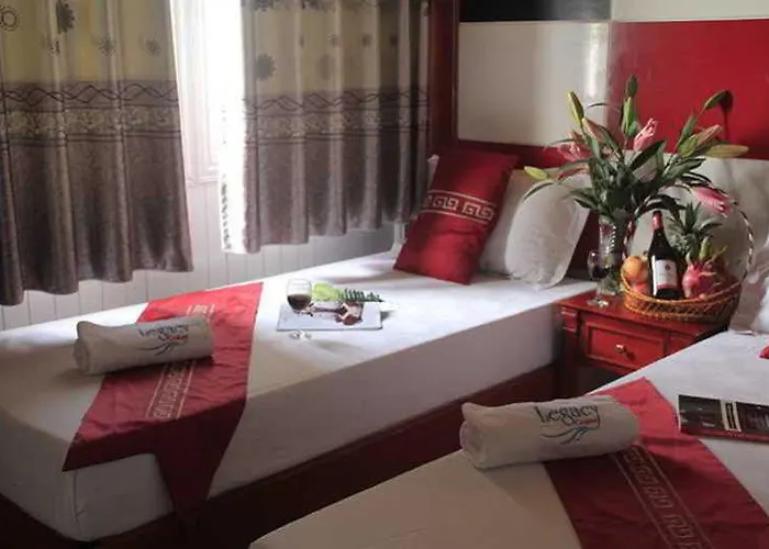 Halong Legacy Cruise Hạ Long